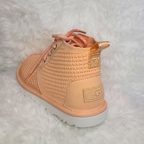 UGG NEUMEL BREEZE PEACH FUZZ 8 - Picture 4 of 10
